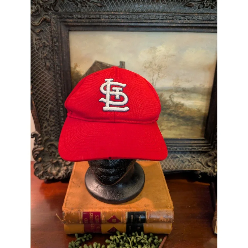 MLB St. Louis Cardinals Red Mesh Baseball Cap Hat Adjustable Hook and Loop